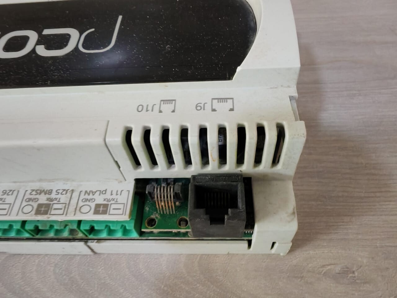 CAREL PCO5000000AM0 O5 CAREL PCO5000000AM0 Rev: 1.614 CONTROLLER 3
