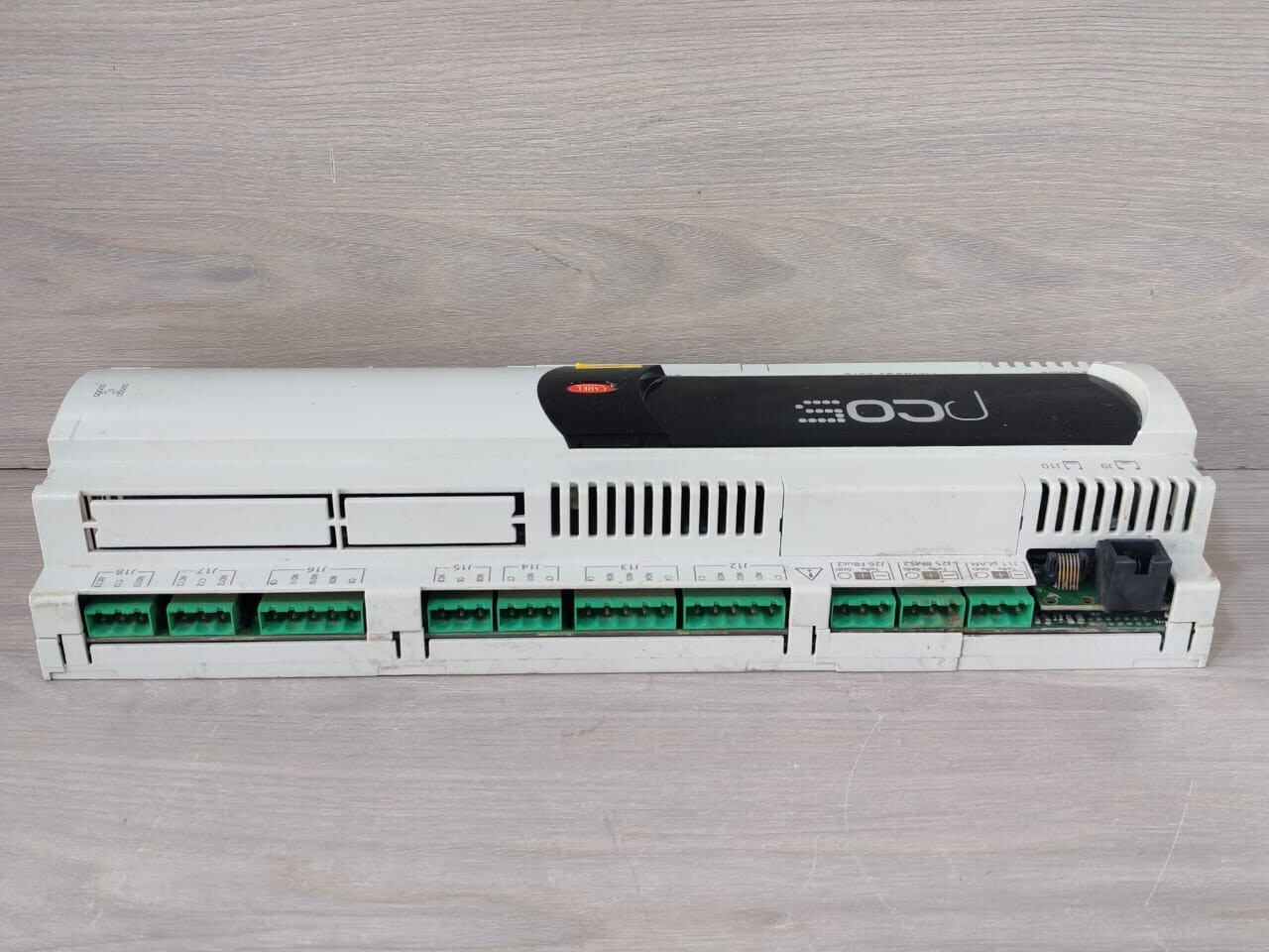 CAREL PCO5000000AM0 O5 CAREL PCO5000000AM0 Rev: 1.614 CONTROLLER 5