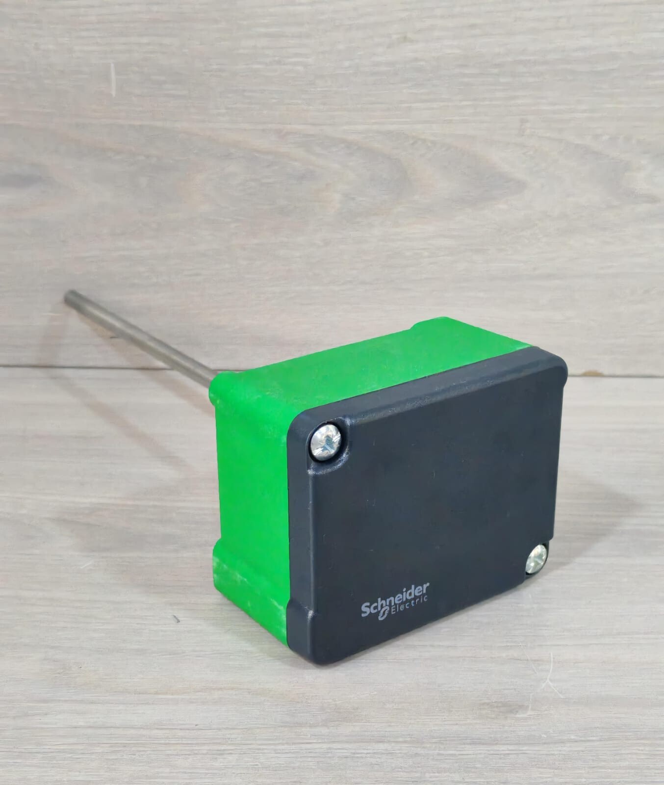 Schneider Electric 5123006010 Schneider Electric STD100-150 5123006010 DUCT TEMPERATURE SENSOR 3