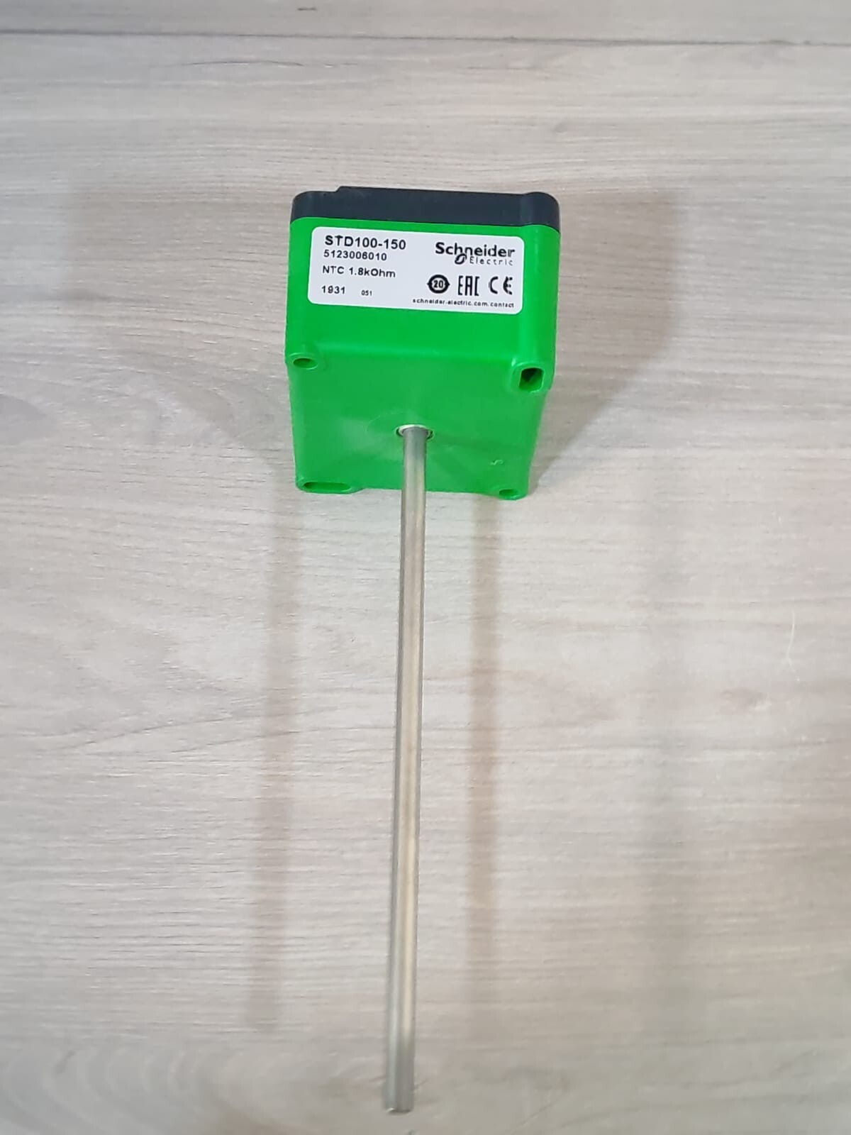 Schneider Electric 5123006010 Schneider Electric STD100-150 5123006010 DUCT TEMPERATURE SENSOR 5