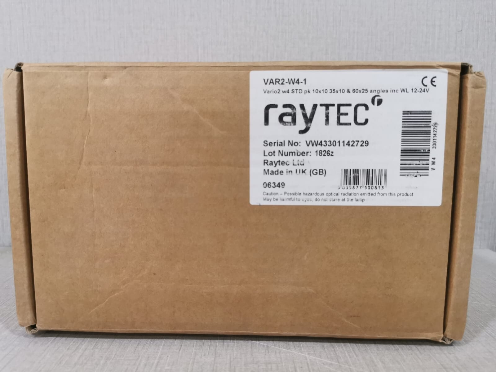 RAYTEC VAR2-W4-1 RAYTEC VAR2-W4-1 Medium Range White Light Illuminator 5