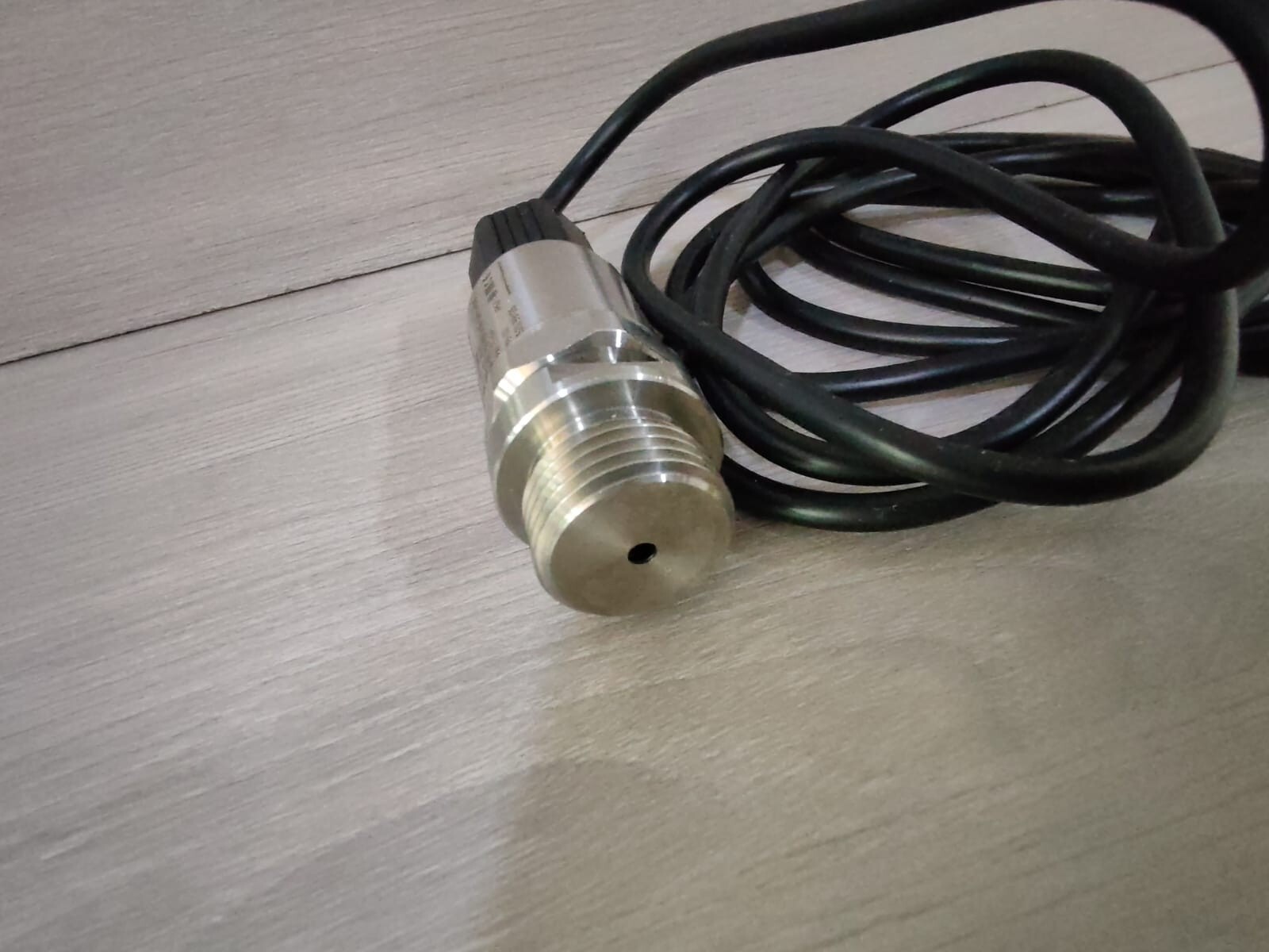 Schneider Electric SPP110-100 Schneider Electric 004702020 Pressure Transmitter Sensor SPP110-100 24VAC 6