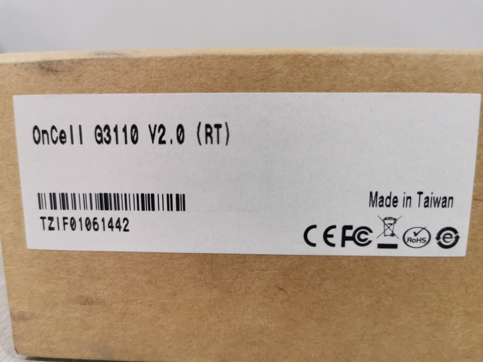 Moxa G3110 MOXA ONCELL G3110 V2.0 (RT) Advanced Quad-Band GSM/GPRS/EDGE IP Gateway 6