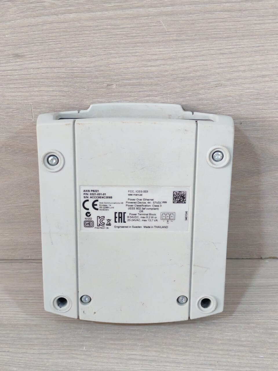 AXIS 0321-001-01 AXIS P8221 0321-001-01 Network I/O Module 4