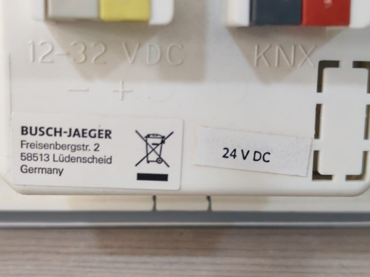 ABB 1732L528 BUSCH-JAEGER BY ABB 6300-0-1397 MODULE 1732L528 GLASS SENSOR- W/O ORIGINAL BOX 5