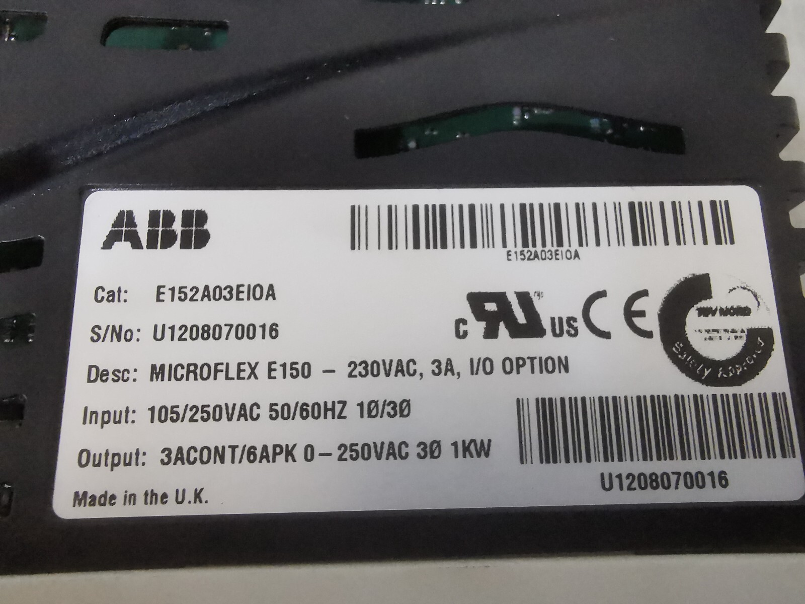 ABB E150-230VAC ABB MicroFlex E150-230VAC Servo Drive E152A03EI0A 2