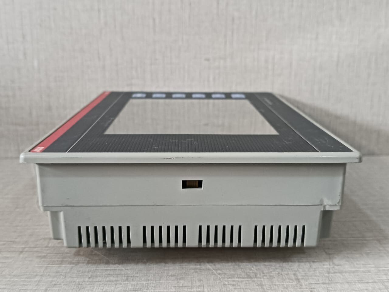 ABB 1SBP260196R1001 ABB CP430 T-ETH Control Panel 1SBP260196R1001-24VDC 10