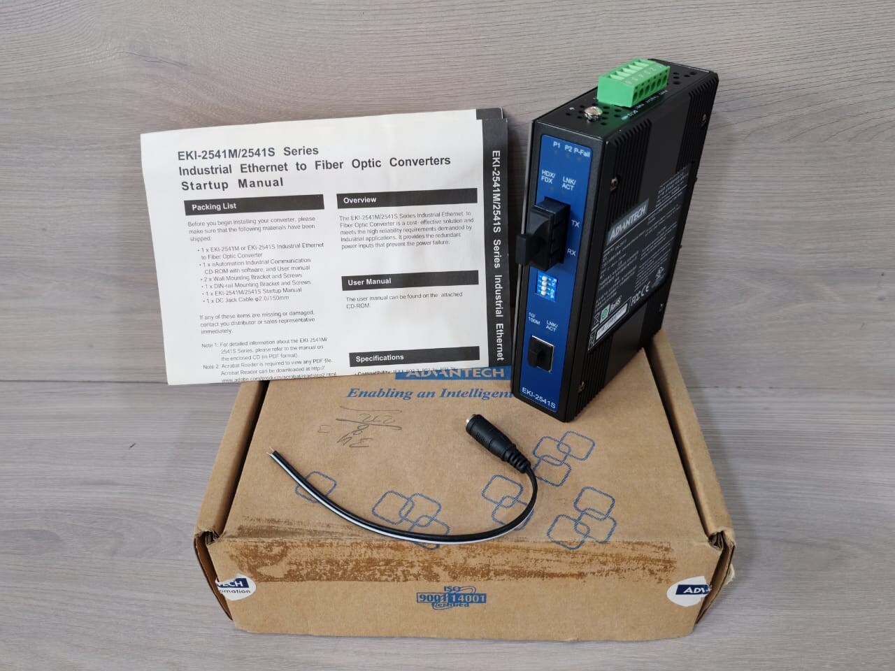 ADVANTECH EKI-2541S Ethernet to Single Mode Fiber Media Converter