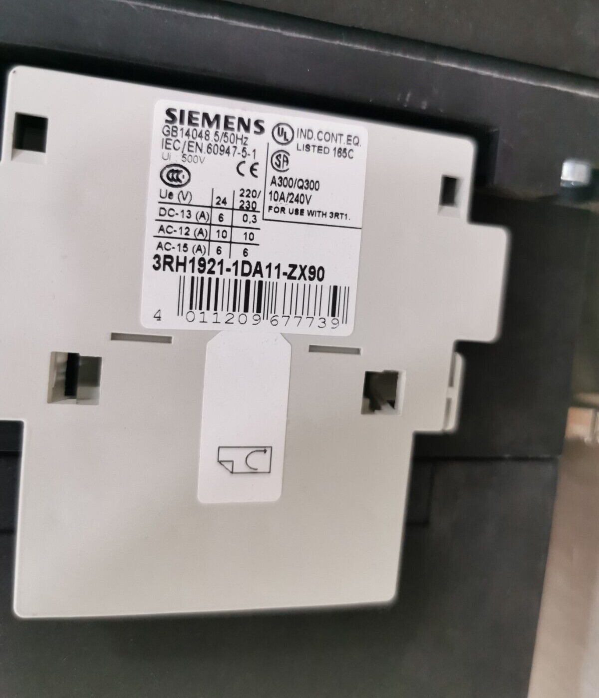 Siemens 3RH1921-1DA11-ZX90 SIEMENS SIRIUS 3RT1065-6.6 3RH1921-1DA11-ZX90 CONTACTOR 4