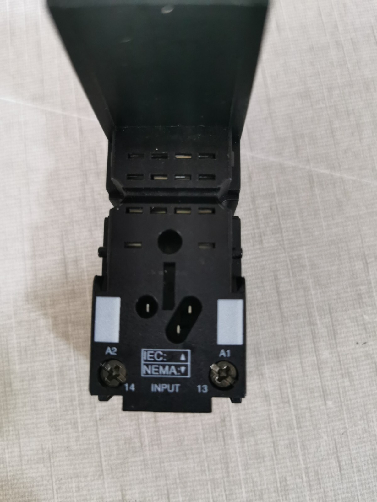 Schneider Electric RXZE2S114M Schneider Electric RXZE2S114M SOCKET SIMPLE RELAY 5