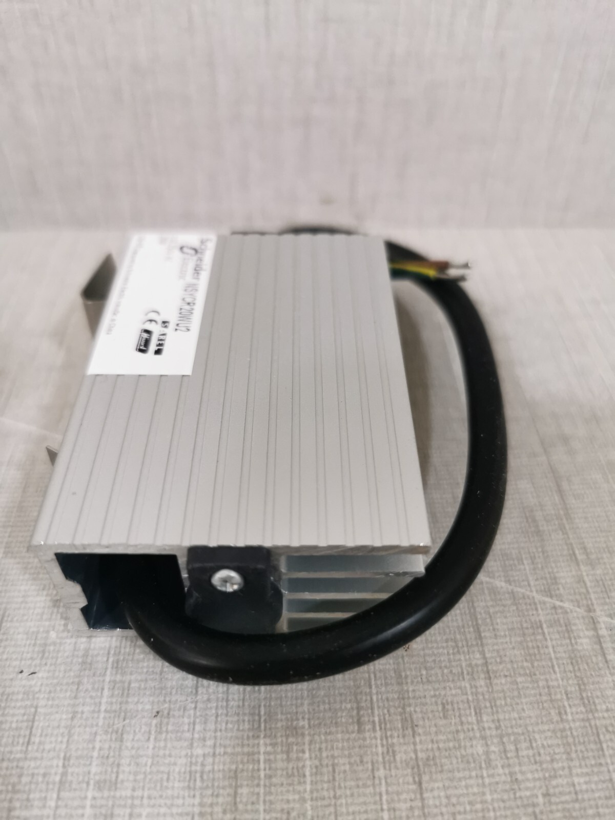 Schneider Electric NSYCR20WU2 Schneider Electric NSYCR20WU2 ClimaSys PTC heating resistance 20W, 110-250V 4