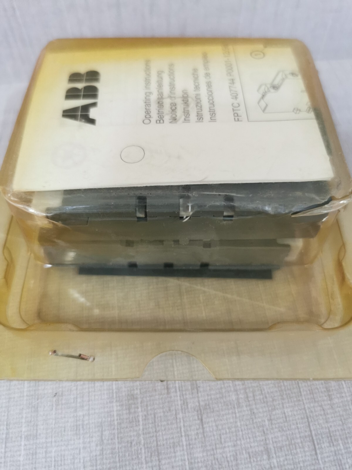 ABB 1SBN010020R1011 ABB CAL5-11 1SBN010020R1011 AUXILIARY CONTACT BLOCK 8