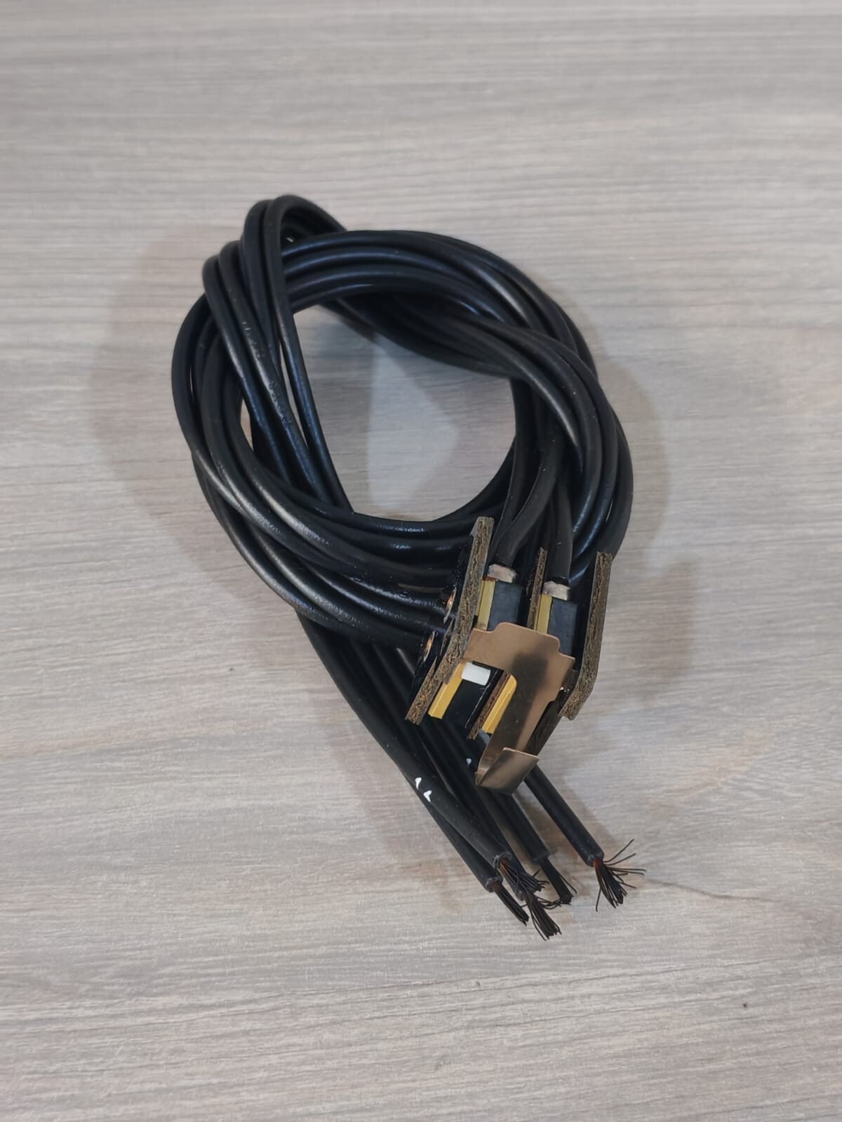 ABB 1SD AO 13327 R1 ABB 1SD AO 13327 R1 ALARM SWITCHER OFF-ON 4