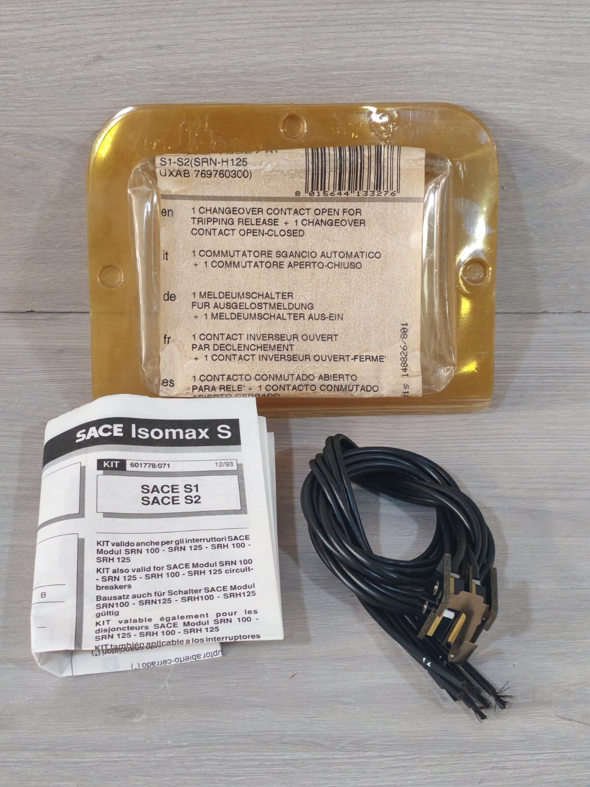 ABB 1SD AO 13327 R1 ALARM SWITCHER OFF-ON