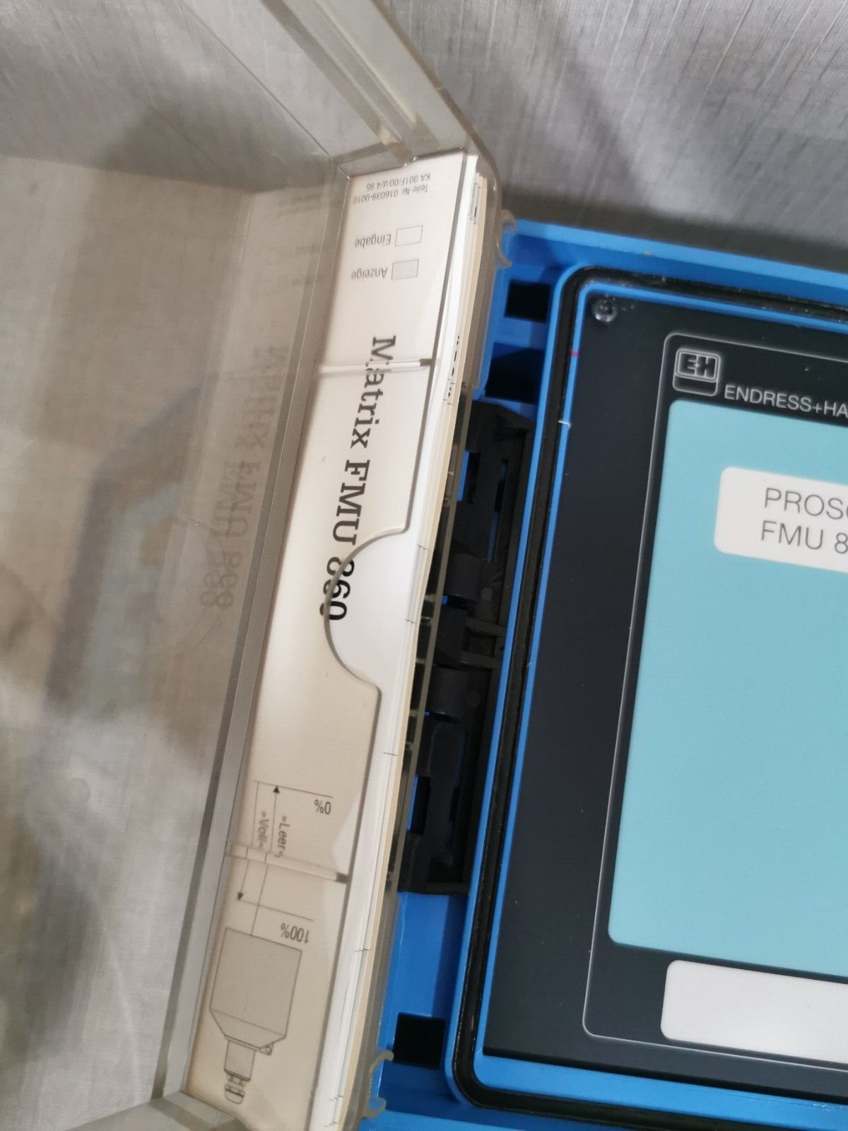 Endress+Hauser FMU860-R1A1A1 ENDRESS+HAUSER PROSONIC FMU 860 / FMU860-R1A1A1 10