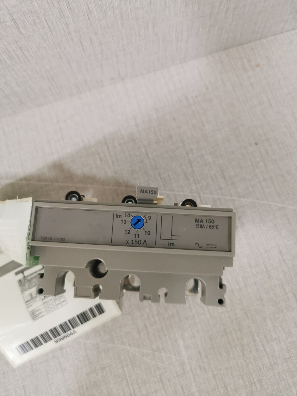 Merlin Gerin 30500 MERLIN GERIN COMPACT NS MA 150 30500 2