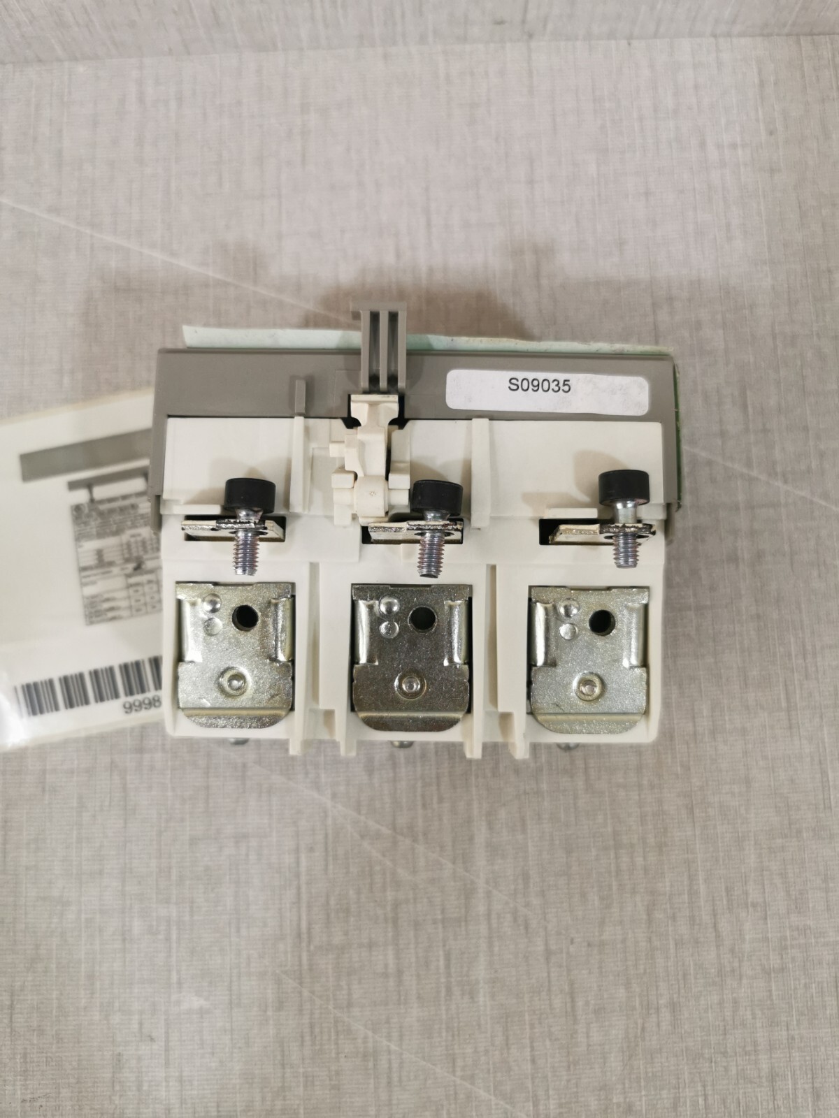 Merlin Gerin 30500 MERLIN GERIN COMPACT NS MA 150 30500 4