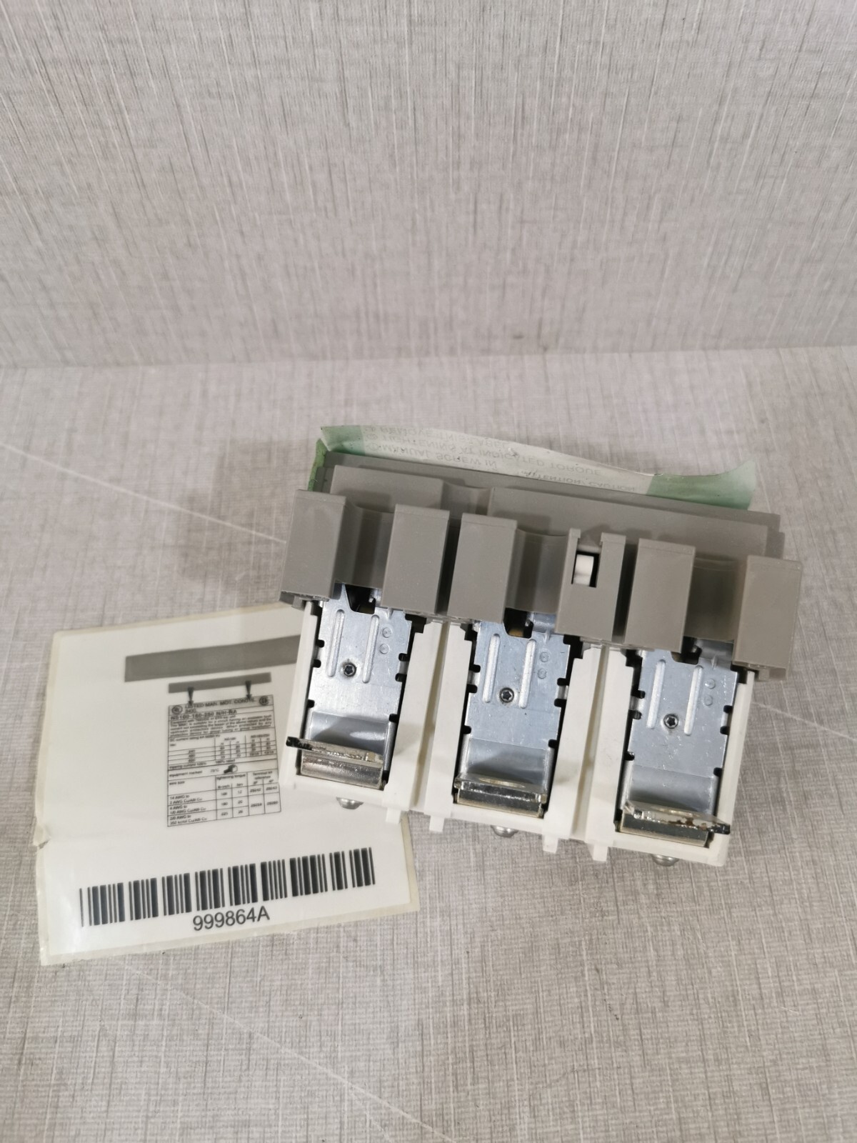 MERLIN GERIN COMPACT NS MA 150 30500