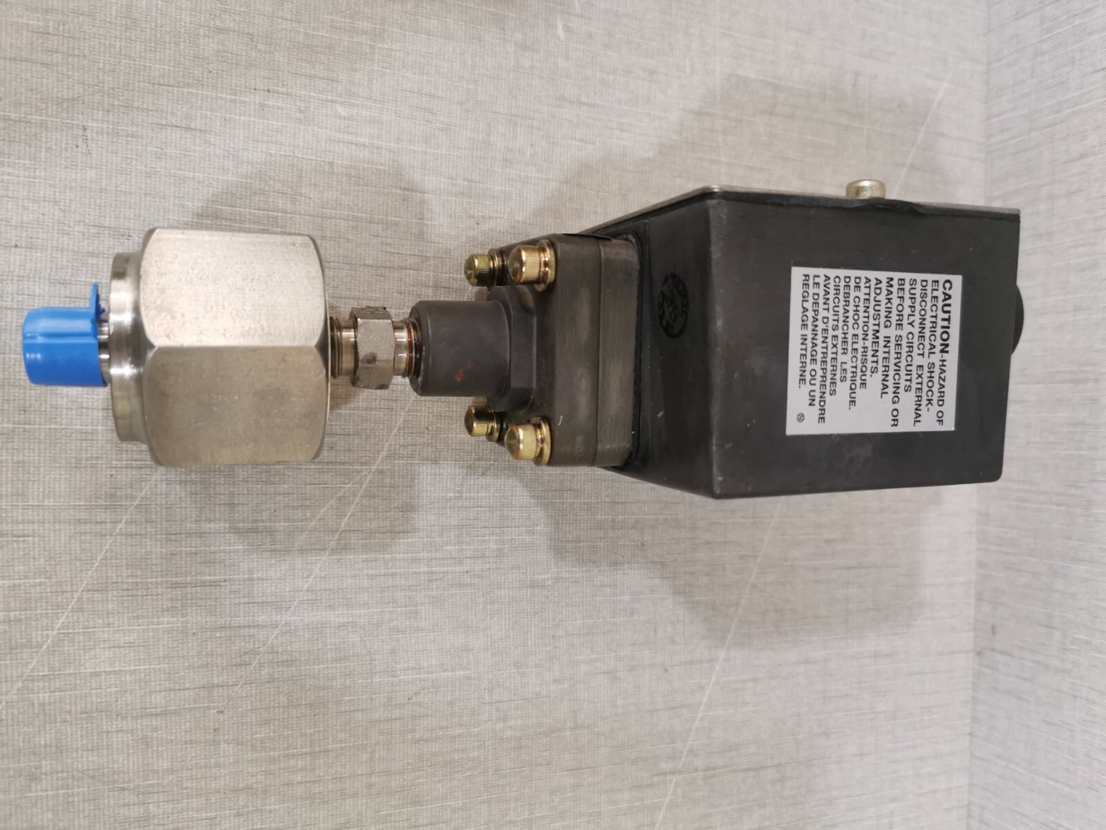 Barksdale E1H-H250-Q13 Barksdale E1H-H250-Q13 ECON-O-TROL PRESSURE ACTUATED SWITCH 6