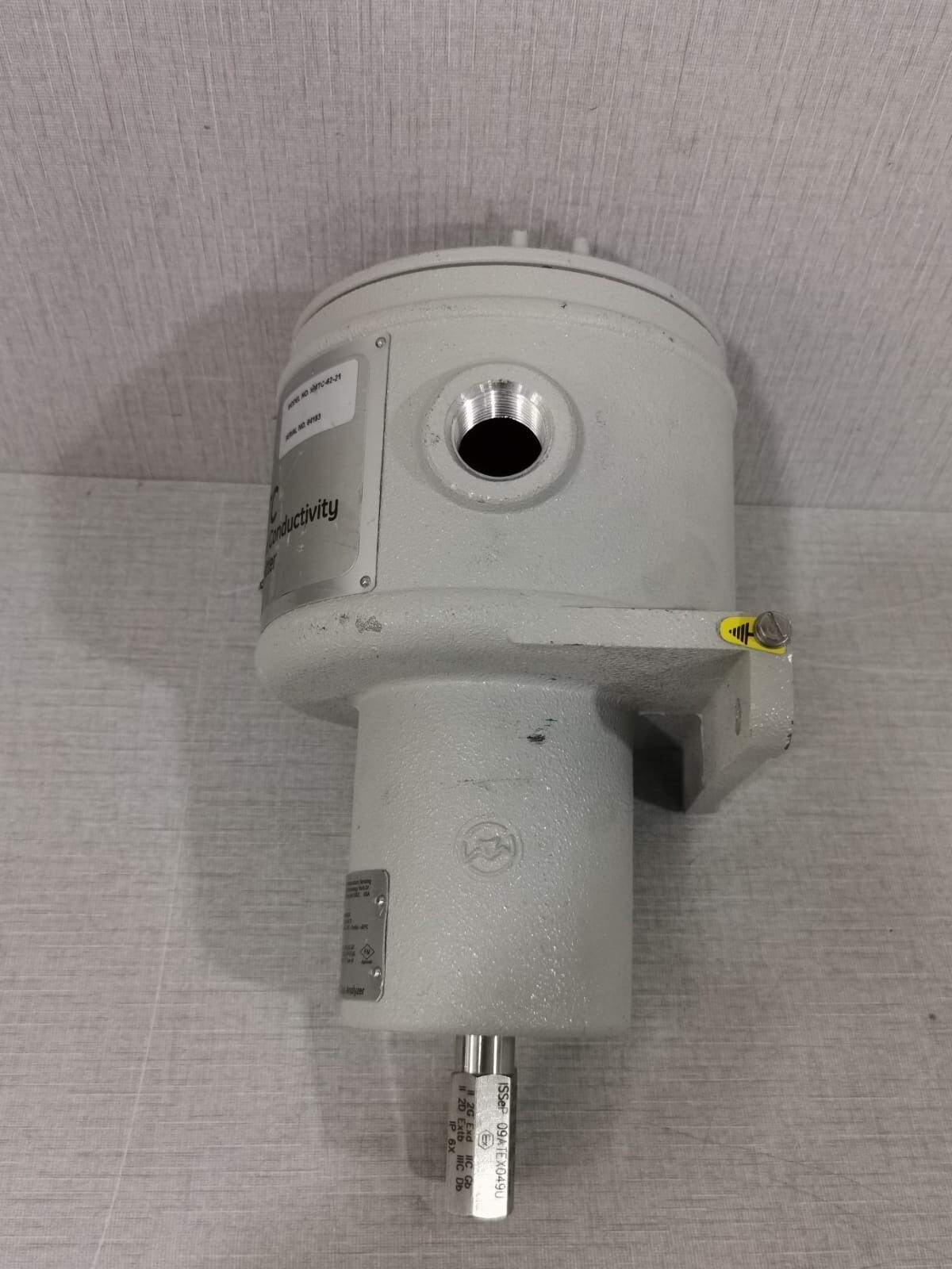 GE XMTC GE XMTC Thermal Condutivity Transmitter Gas Analyzer XMTC-62-21 9