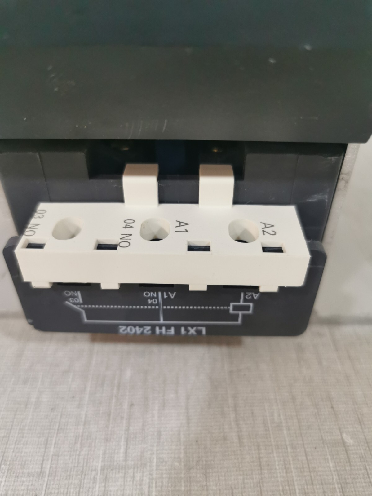Telemecanique LC1 F2654 Telemecanique LC1 F2654 Contactor 6