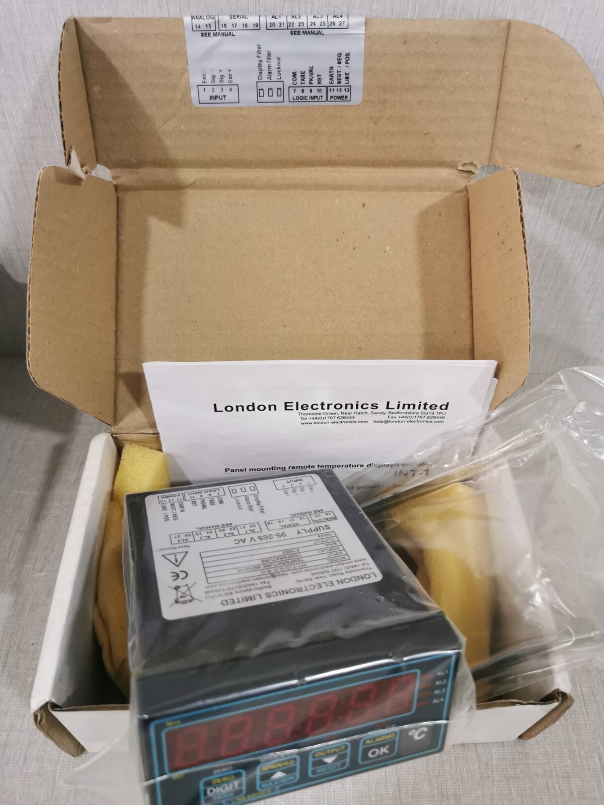 London Electronics INT-T-O-O-O-R-O London Electronics INT-T-O-O-O-R-O Temperature Sensor 2