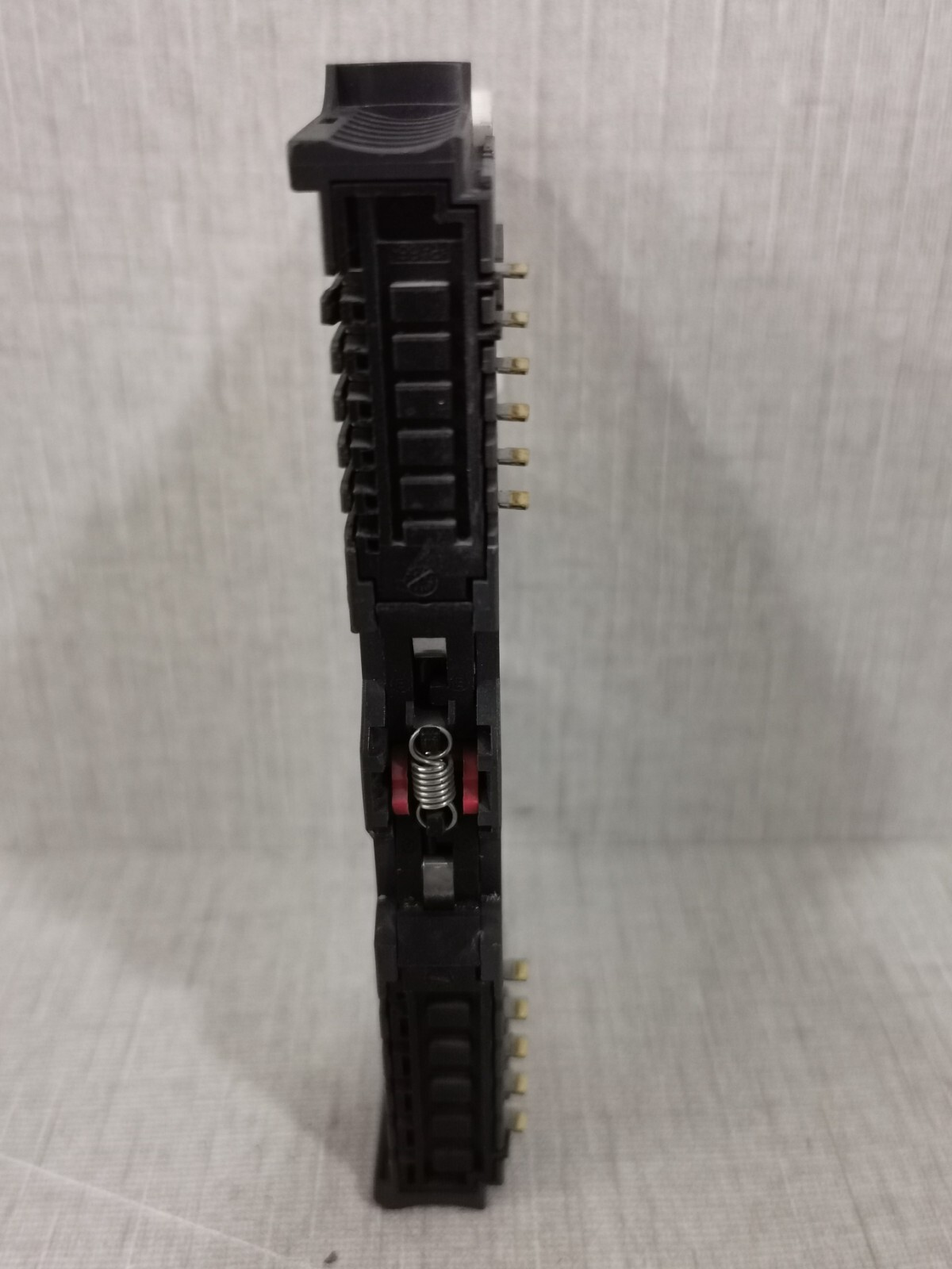 Schneider Electric STBACI1225 Telemecanique Advantys STBACI1225 Analog Module 5