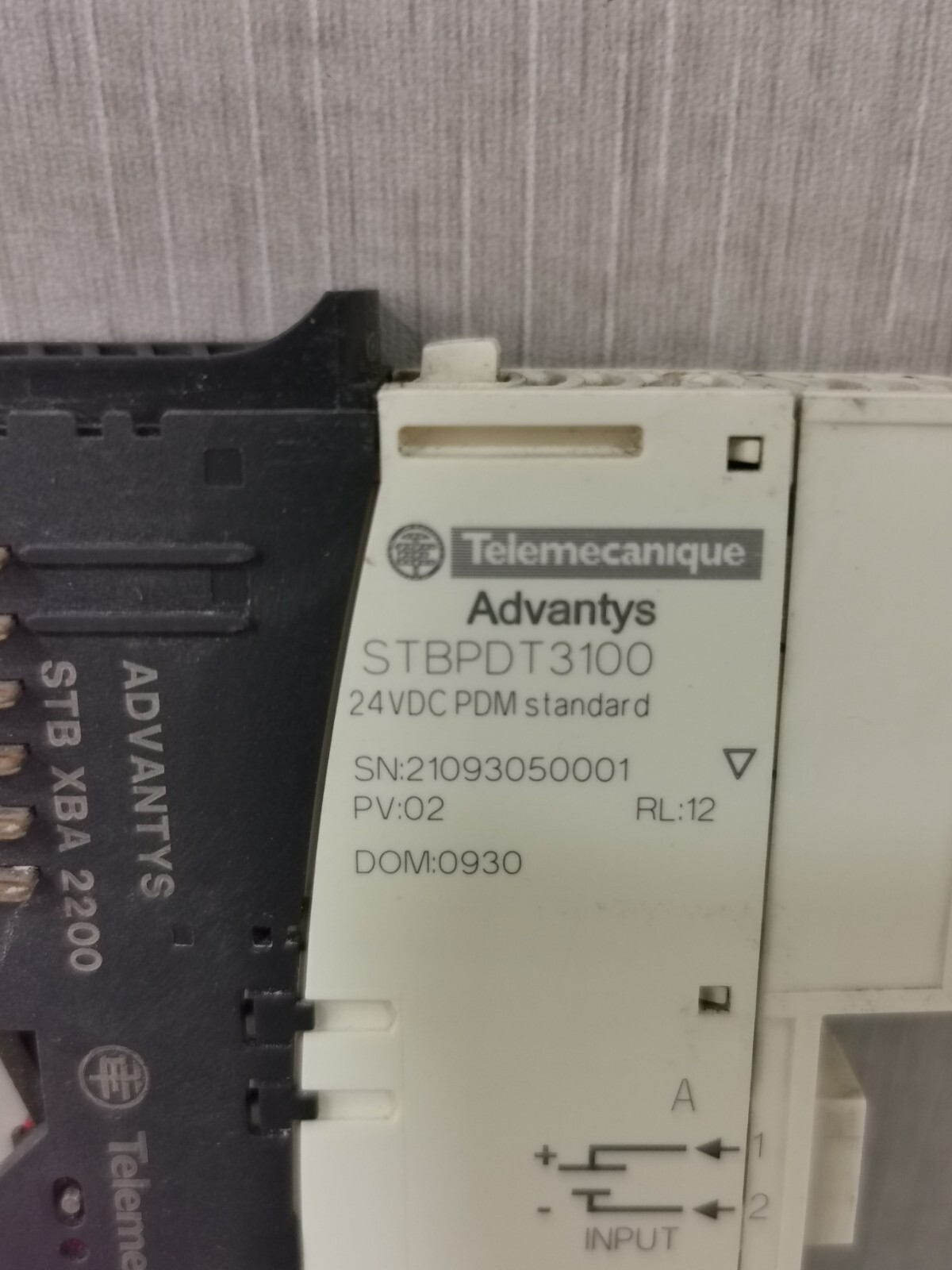 Telemecanique STBPDT3100 TELEMECANIQUE ADVANTYS STBPDT3100 WITH ADVANTYS STB XBA 2200 BASE PV.02 RL.12 5