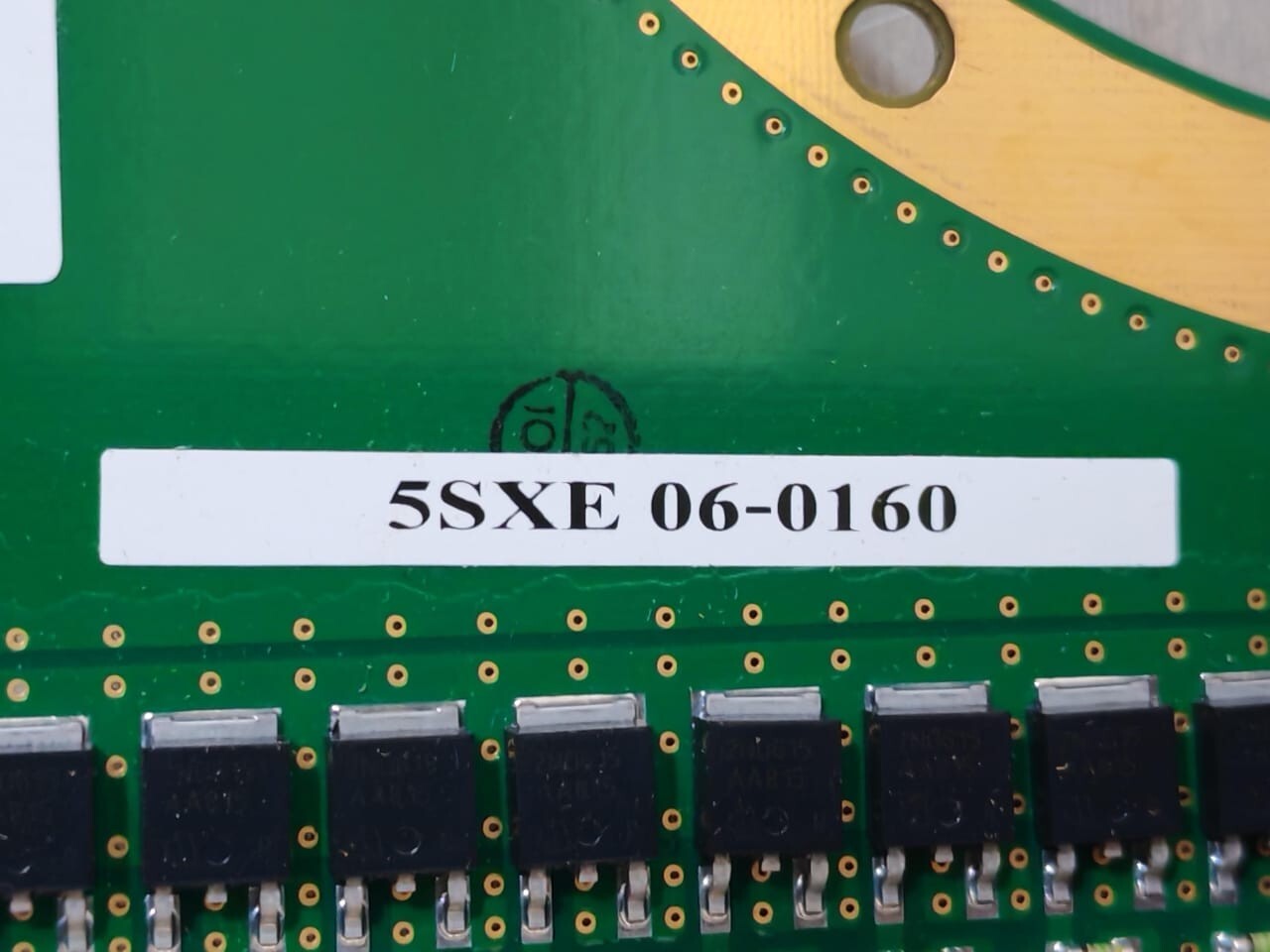 ABB BE101 ABB 3BHE019719R0101 CONTROLLER MODULE PLC MODULE 5SHX 1960L0006 / GV C736 BE101 8