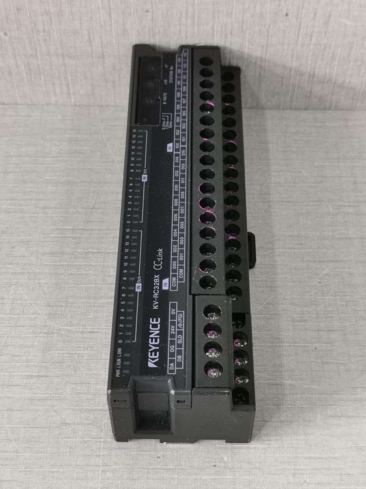 KEYENCE KV-RC16BX CC-Link KEYENCE KV-RC16BX CC-Link INPUT MODULE 12-24VDC 6