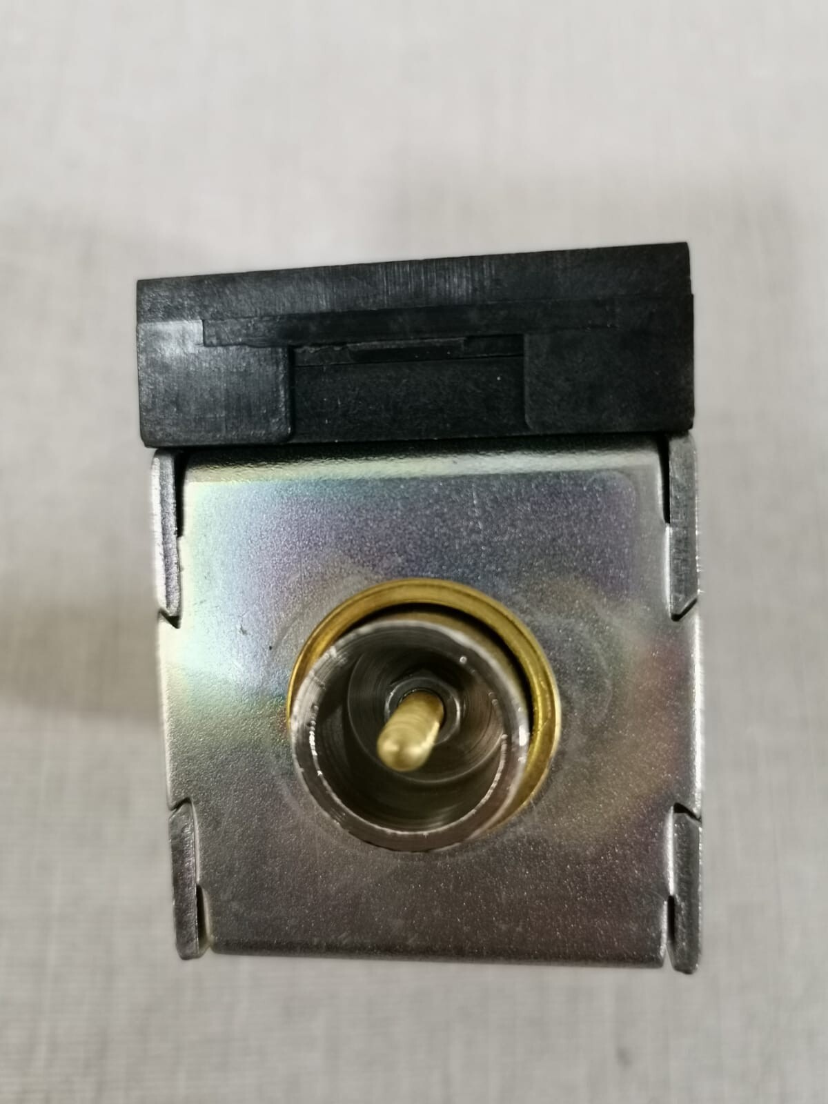 ABB YU-1SDA038311R1 ABB YU-1SDA038311R1 SHUNT UNDERVOLTAGE RELEASE FOR LOW VOLTAGE BREAKER SACE 6