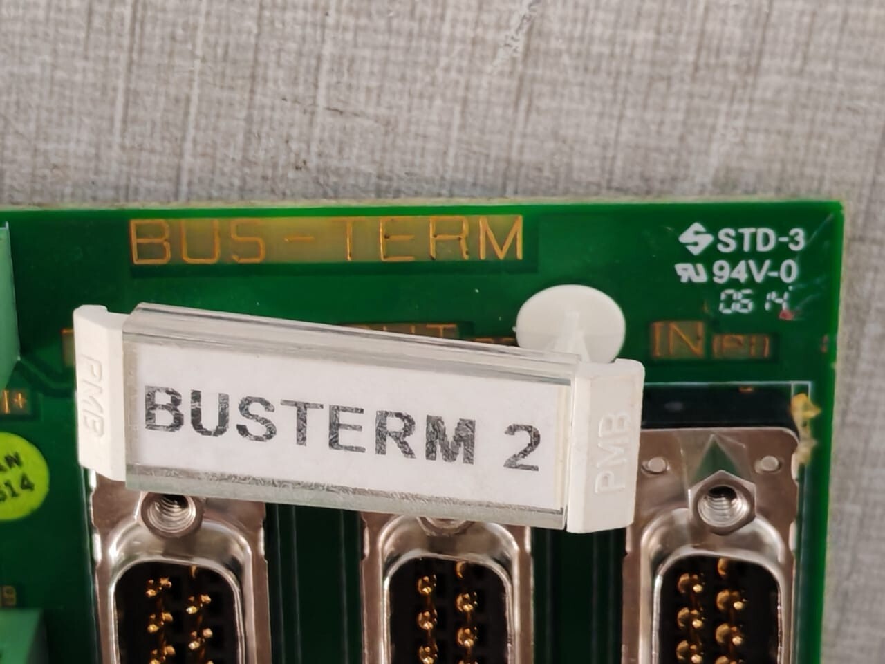 Kongsberg 310955 KONGSBERG 310955 BUS TERM BOARD REV.2.1.0 3