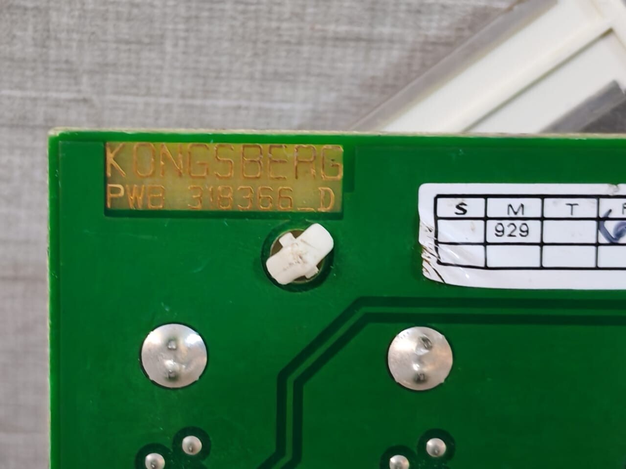 Kongsberg 310955 KONGSBERG 310955 BUS TERM BOARD REV.2.1.0 7