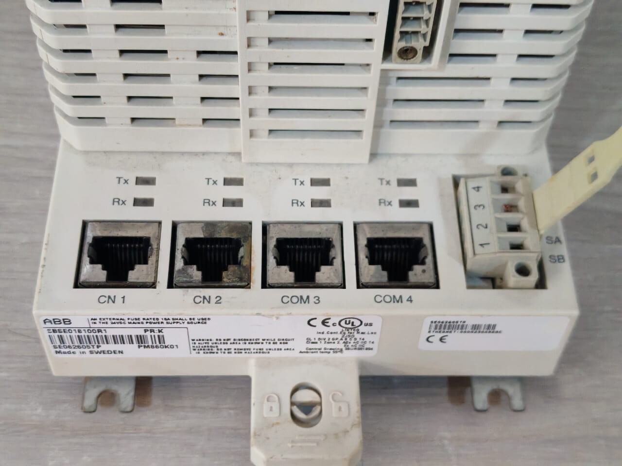 ABB PM860K01 3BSE018100R1 ABB PM860 Processor Unit with Base PM860K01 3BSE018100R1 PR;K 9