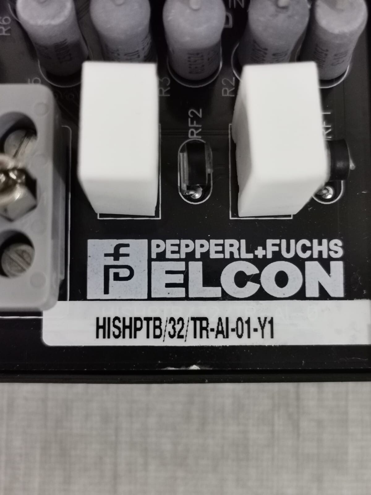 PEPPERL+FUCHS HISHPTB/32/TR-A1-01-Y1 PEPPERL+FUCHS 915705 Termination Board HISHPTB/32/TR-A1-01-Y1 5