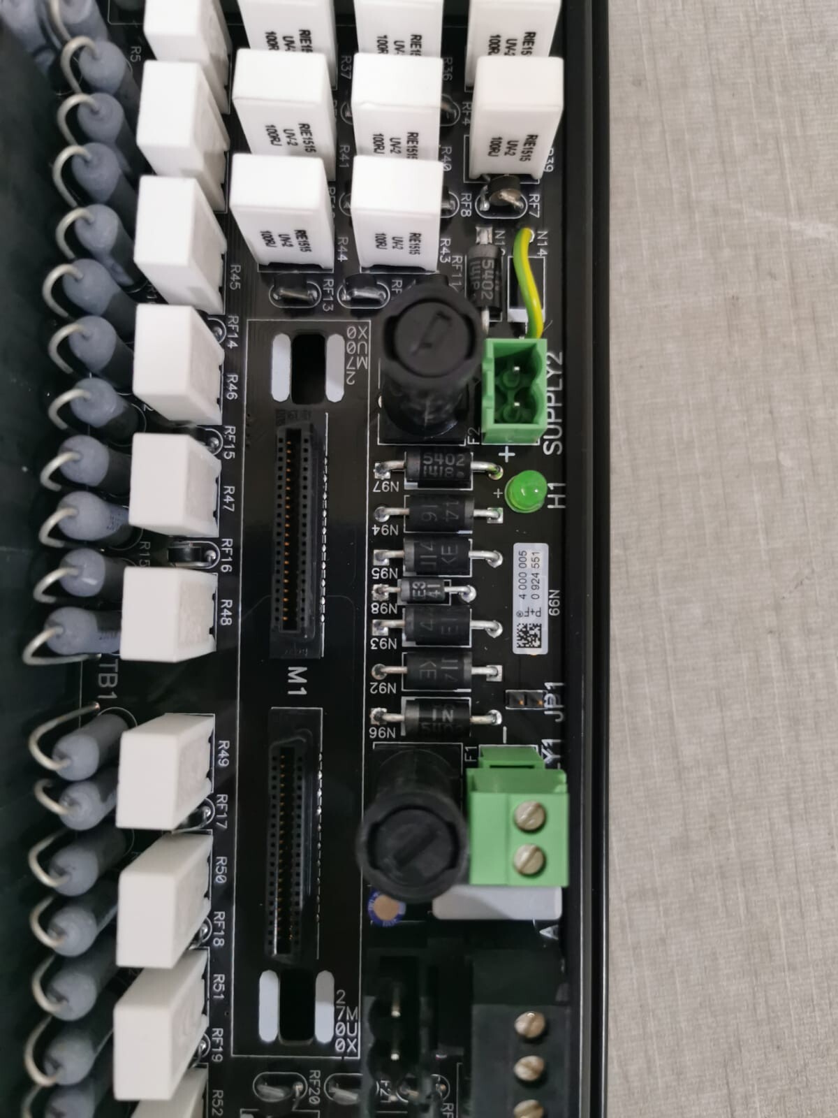 PEPPERL+FUCHS HISHPTB/32/TR-A1-01-Y1 PEPPERL+FUCHS 915705 Termination Board HISHPTB/32/TR-A1-01-Y1 6