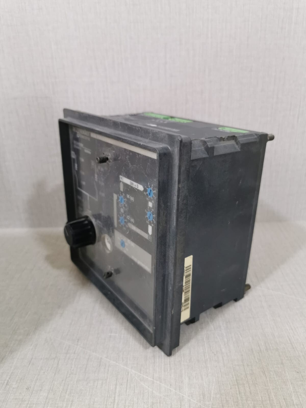 Schneider 29378 UA SCHNEIDER ELECTRIC 29378 UA CONTROLLER 220/240V 50/60Hz 3