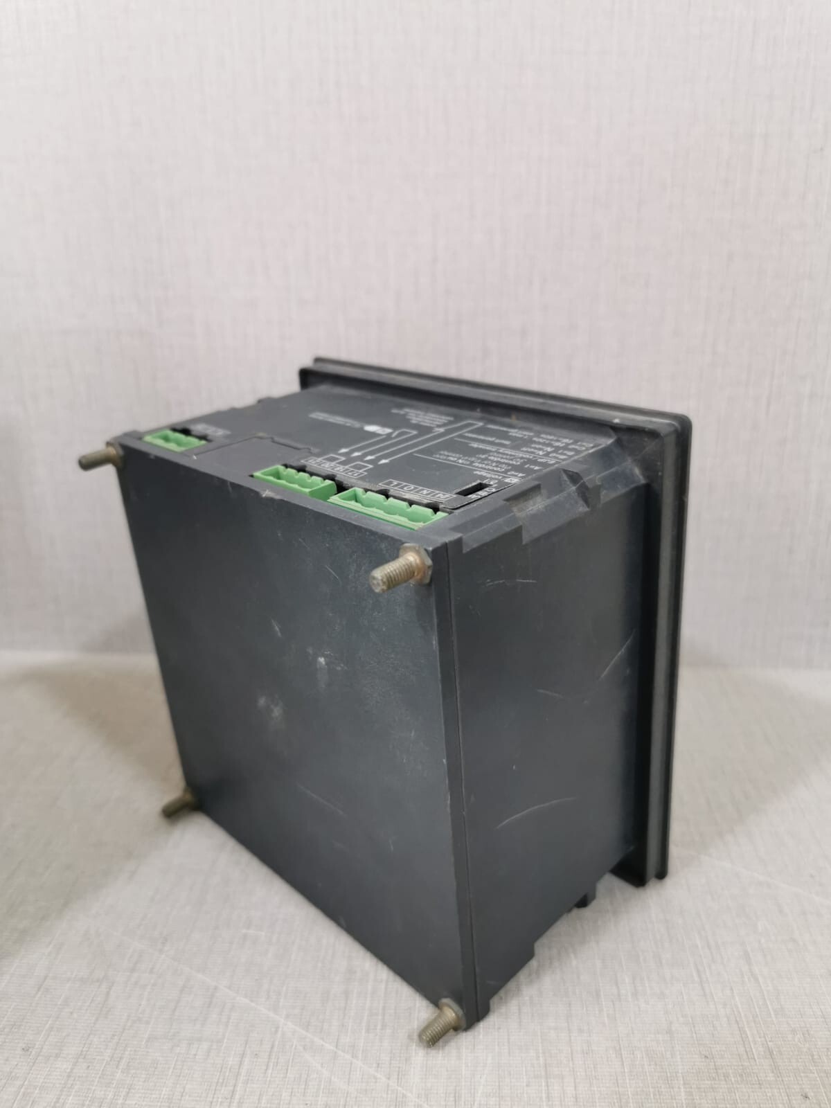 Schneider 29378 UA SCHNEIDER ELECTRIC 29378 UA CONTROLLER 220/240V 50/60Hz 6