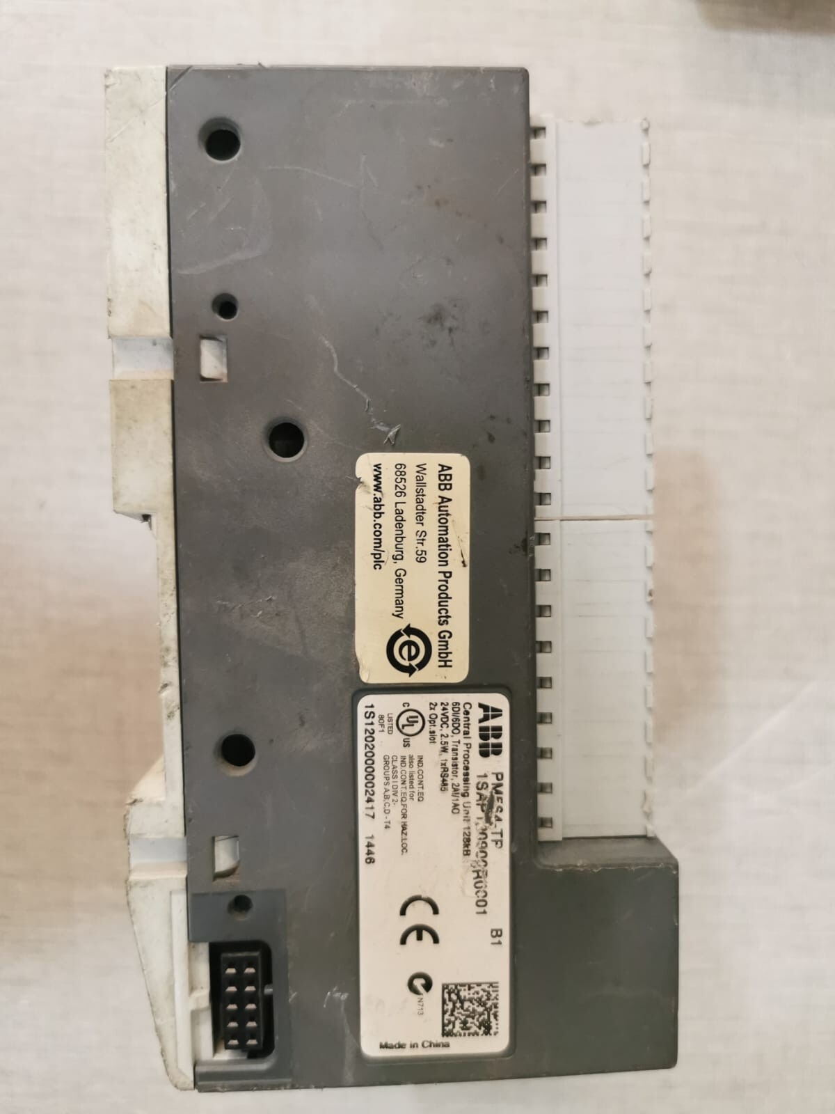 ABB 1SAP120900R0001 ABB PM564-TP Power Module 1SAP120900R0001 PM564 4
