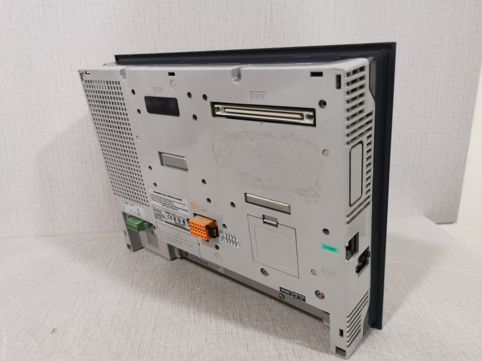 Schneider Electric XBTGT6330 Schneider Electric XBTGT6330 12.1 "Color Touch Panel - NEED SOFTWARE 6