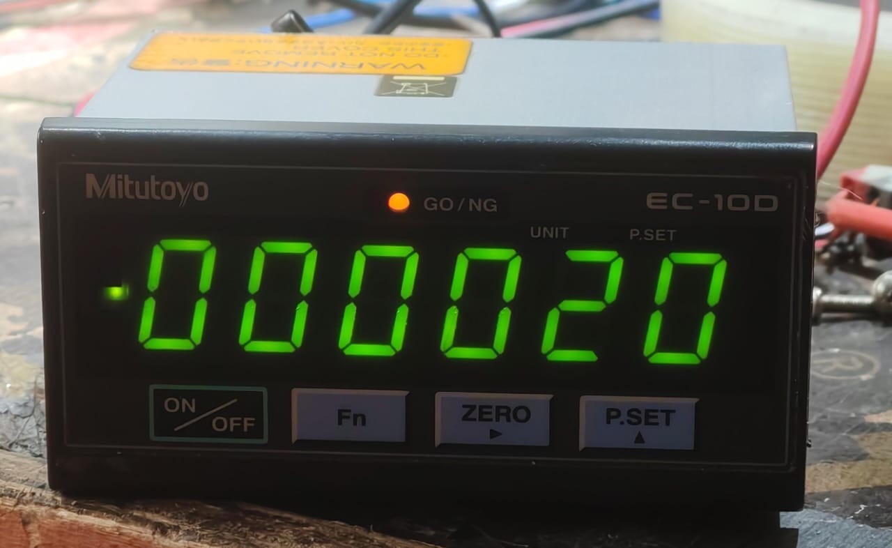 Mitutoyo EC-10D MITUTOYO EC-10D / EC-101D LINEAR GAUGE CONTROL 2