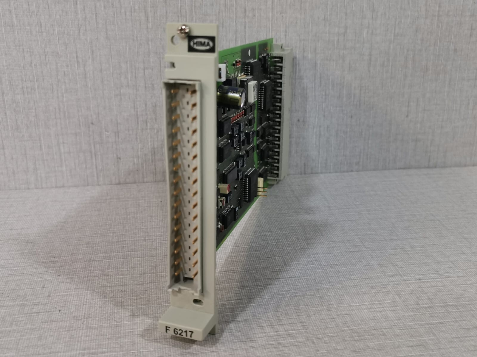 HIMA 984621702 REV 02 HIMA F 6217 ANALOG INPUT MODULE 984621702 REV.02 - BUT 3