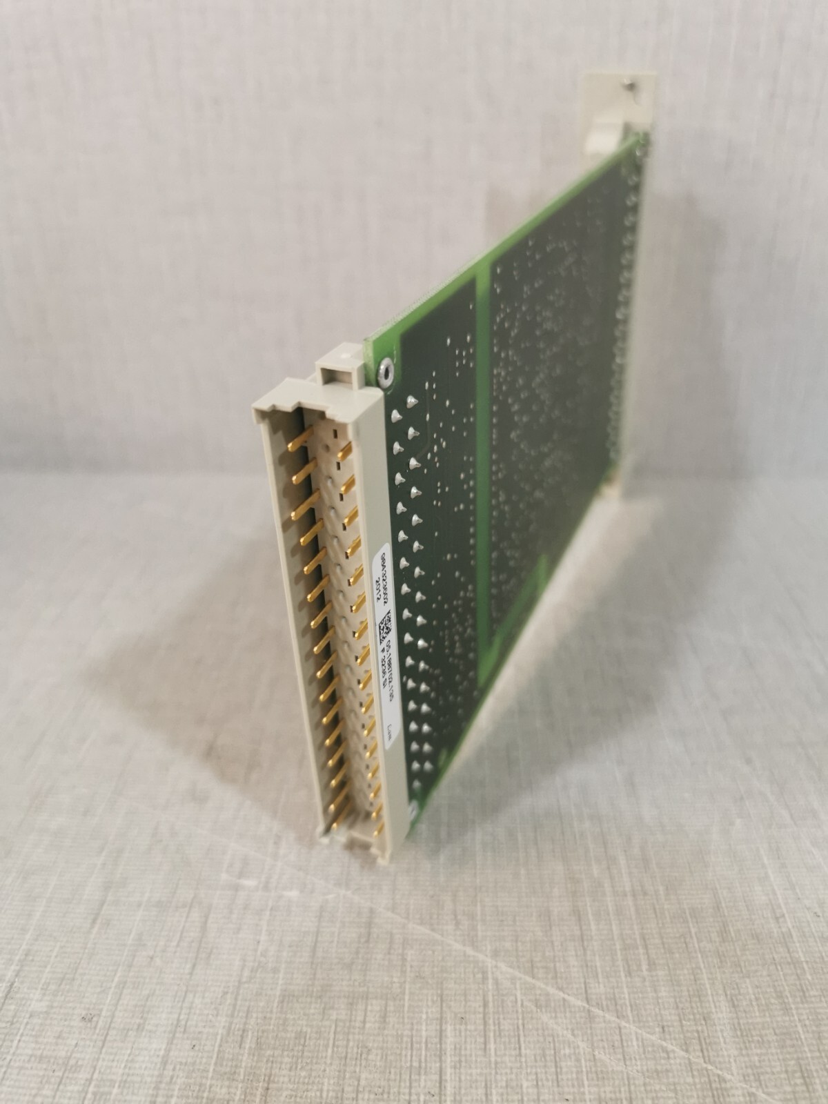 HIMA 98 4323602 REV 05 HIMA F 3236 98 4323602 REV 05 F 3236 Si DIGITAL INPUT MODULE 2