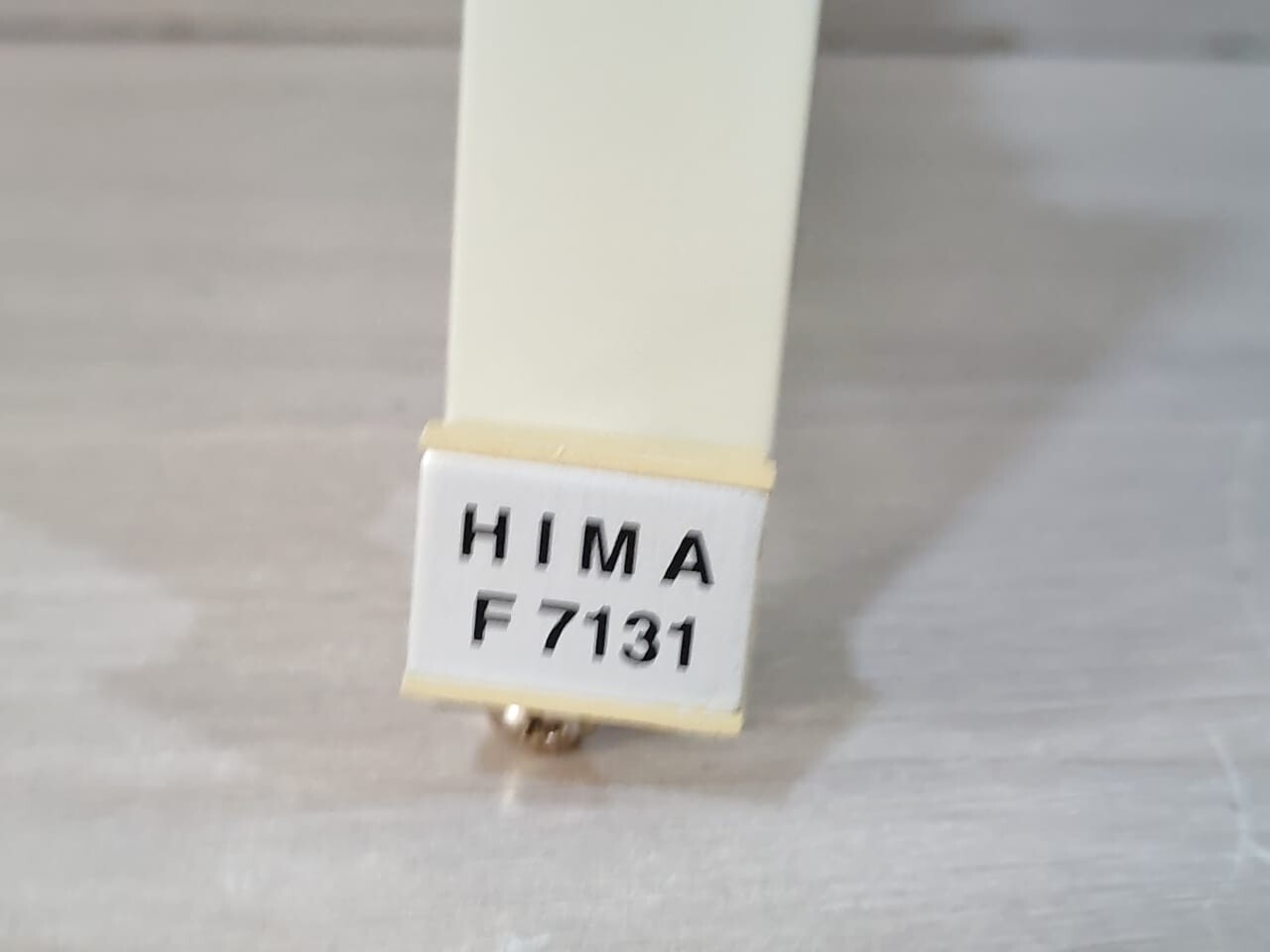 HIMA 981713102 /802517131 9323 HIMA F 7131 981713102 /802517131 9323 POWER SUPPLY MONITORING MODULE -FILTHY BOX 4