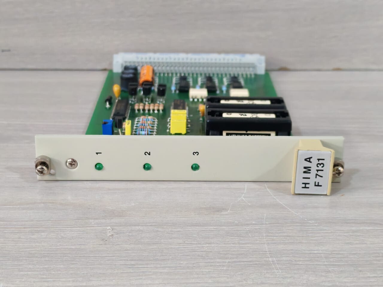 HIMA 981713102 /802517131 9323 HIMA F 7131 981713102 /802517131 9323 POWER SUPPLY MONITORING MODULE -FILTHY BOX 5