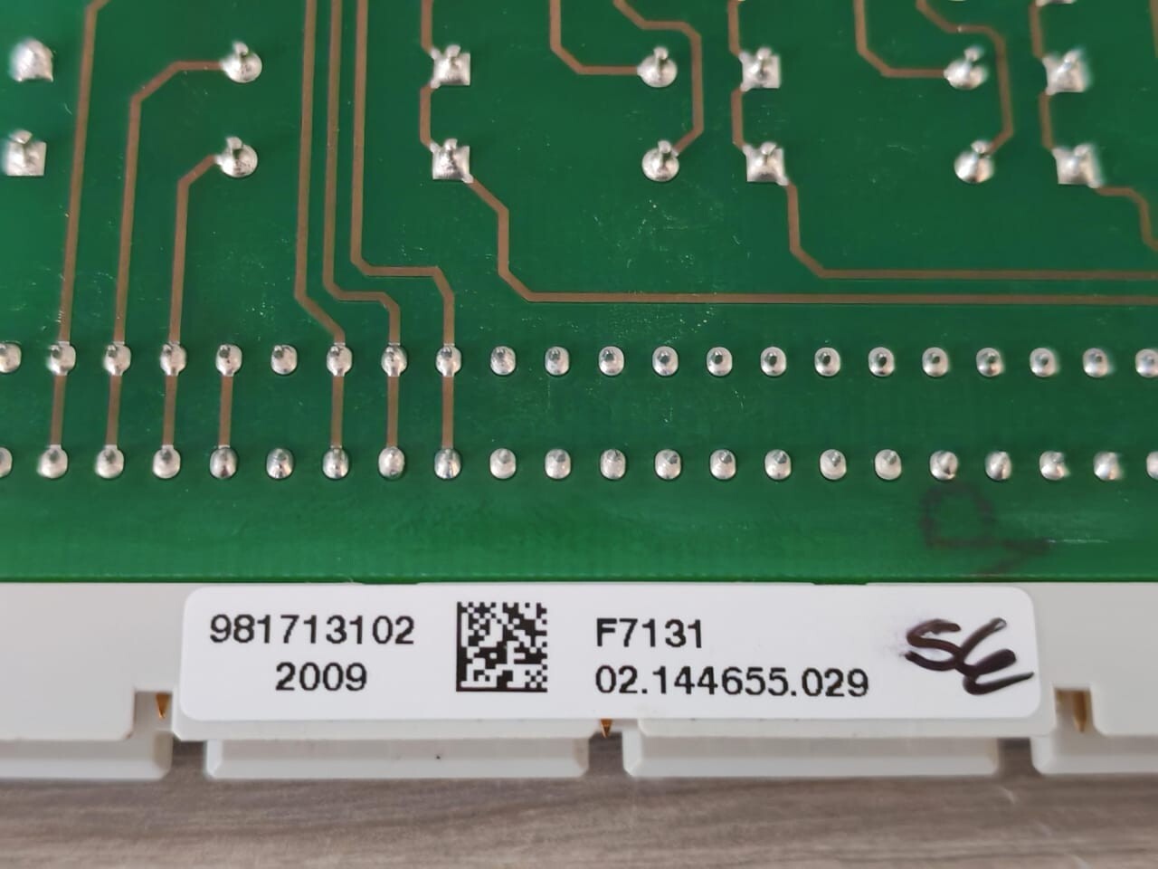 HIMA 981713102 /802517131 9323 HIMA F 7131 981713102 /802517131 9323 POWER SUPPLY MONITORING MODULE -FILTHY BOX 7