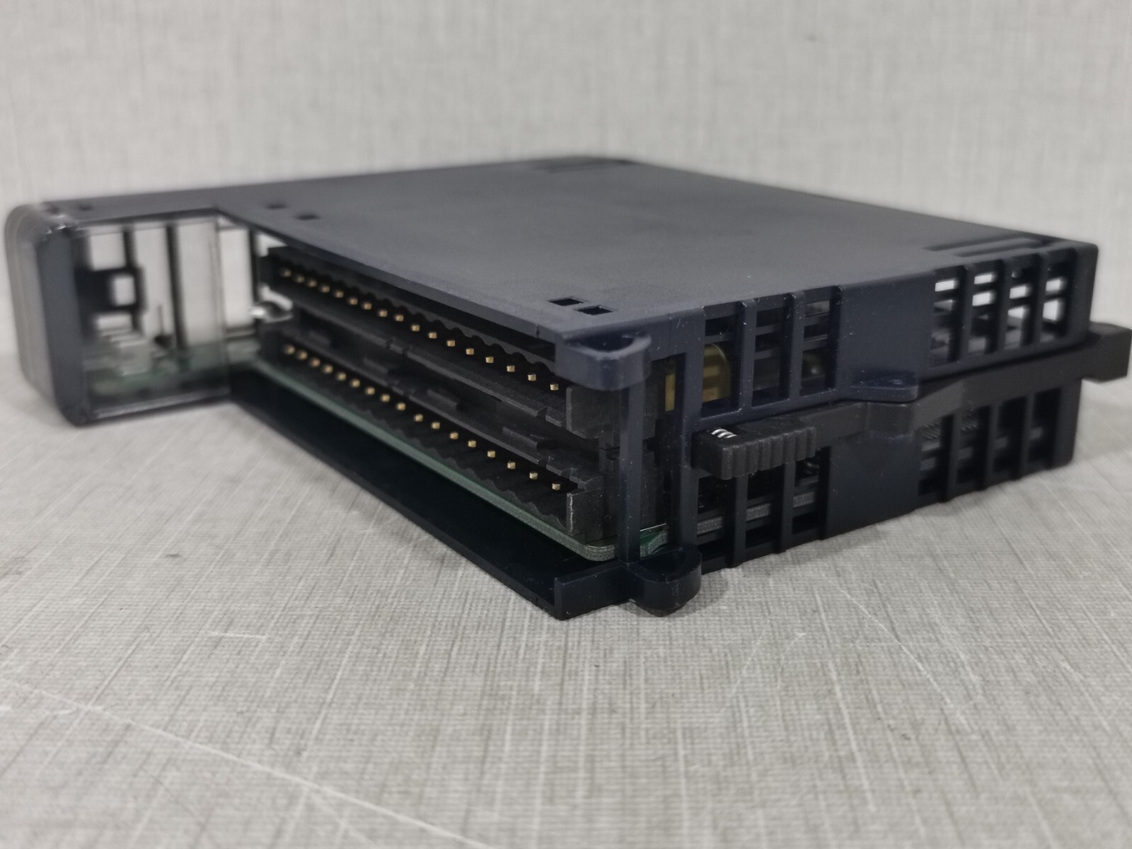 GE IC695ALG106-BA GE FANUC IC695ALG106-BA RX3i 6 CHANNEL ISOLATED ANALOG INPUT MODULE 6