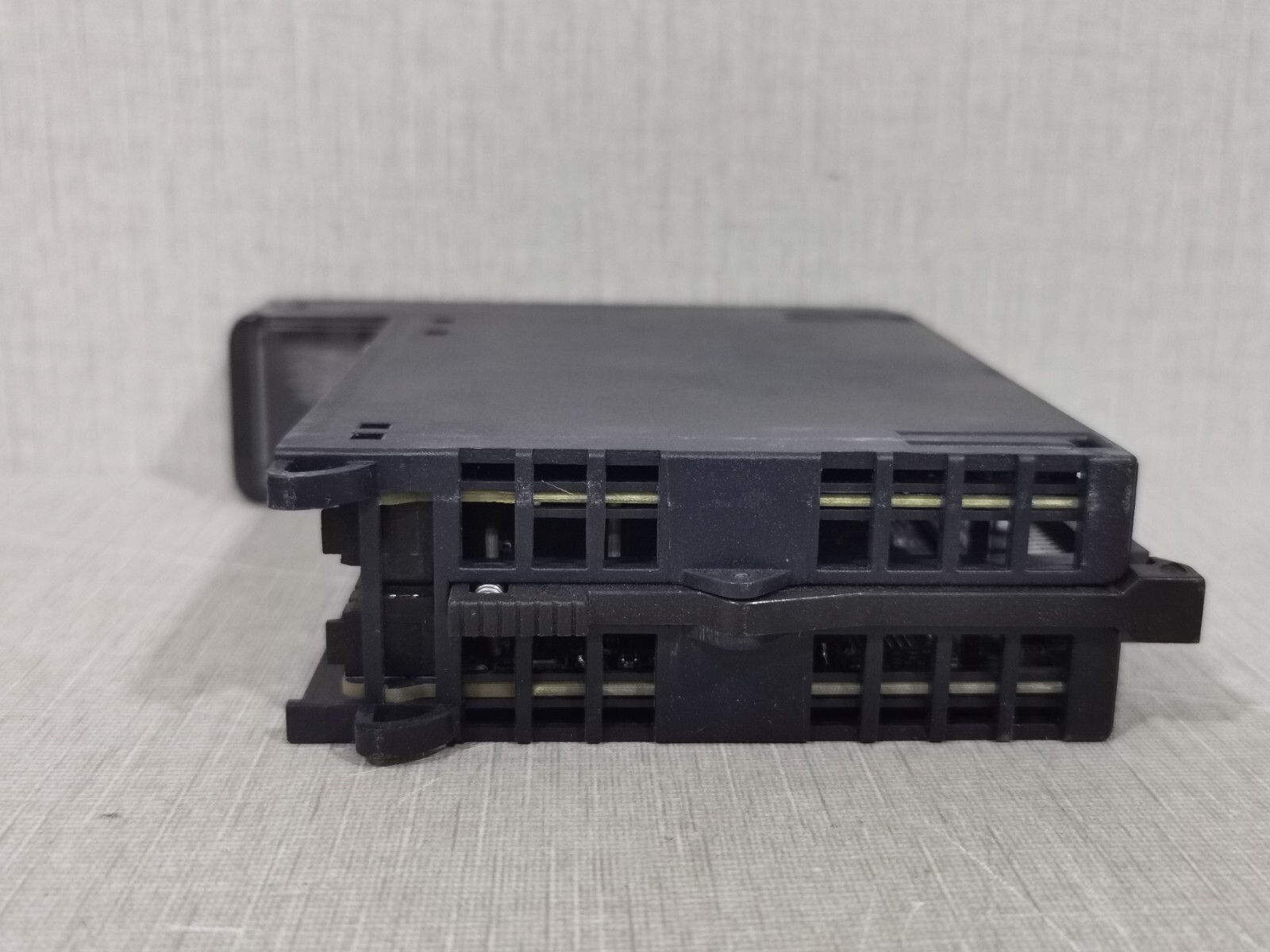 GE Fanuc IC695MDL765-AB GE FANUC IC695MDL765-AB RX3i 24VDC/125VDC 16PT OUTPUT WITH DIAGNOSTICS 6