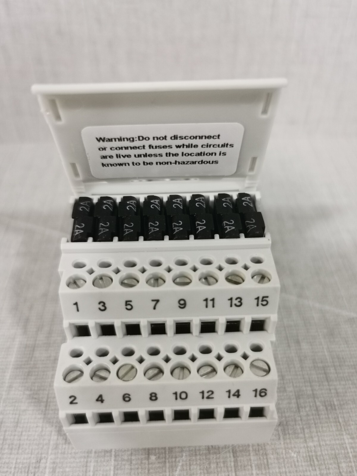 GE Fanuc 8611-FT-FU GE Fanuc 8611-FT-FU VER.GE02 REV.B FUSED FIELD TERMINAL 3