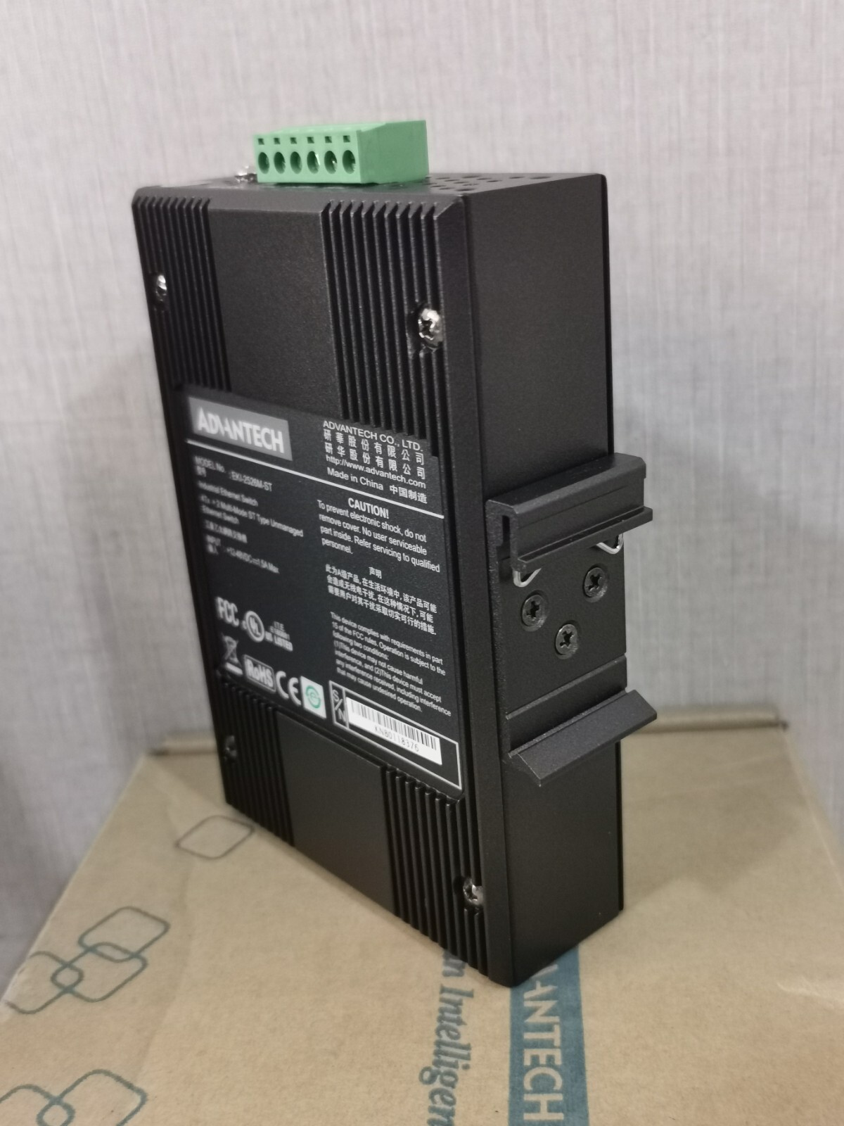 Advantech EKI-2526M-ST ADVANTECH EKI-2526M-ST INDUSTRIAL ETHERNET SWITCH 6